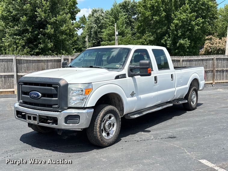 2012 Ford F250 Super Duty Crew Cab pickup truck