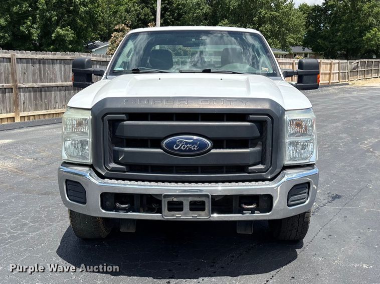 image for item FG0512 2012 Ford F250 Super Duty Crew Cab pickup truck