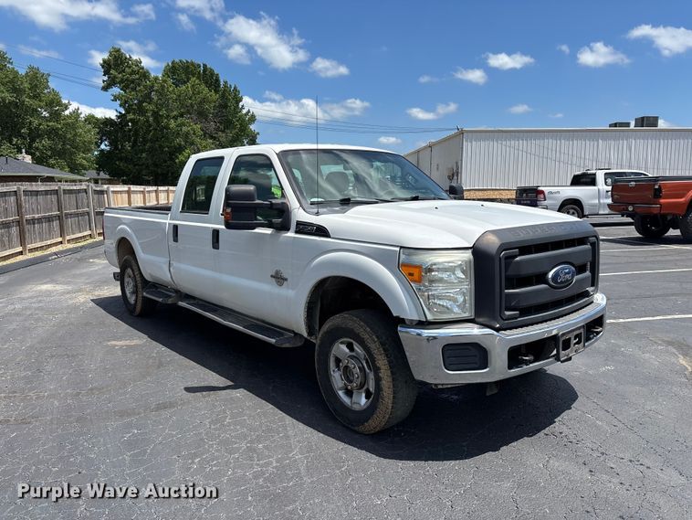 image for item FG0512 2012 Ford F250 Super Duty Crew Cab pickup truck
