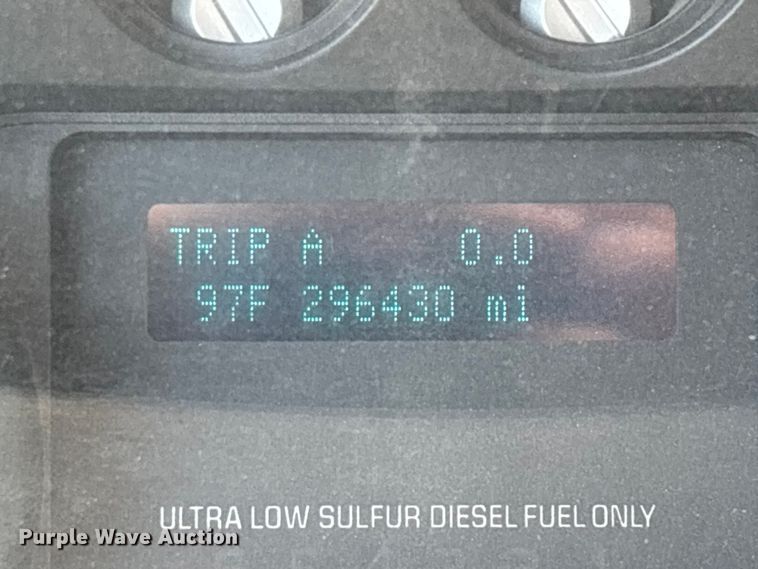 image for item FG0512 2012 Ford F250 Super Duty Crew Cab pickup truck