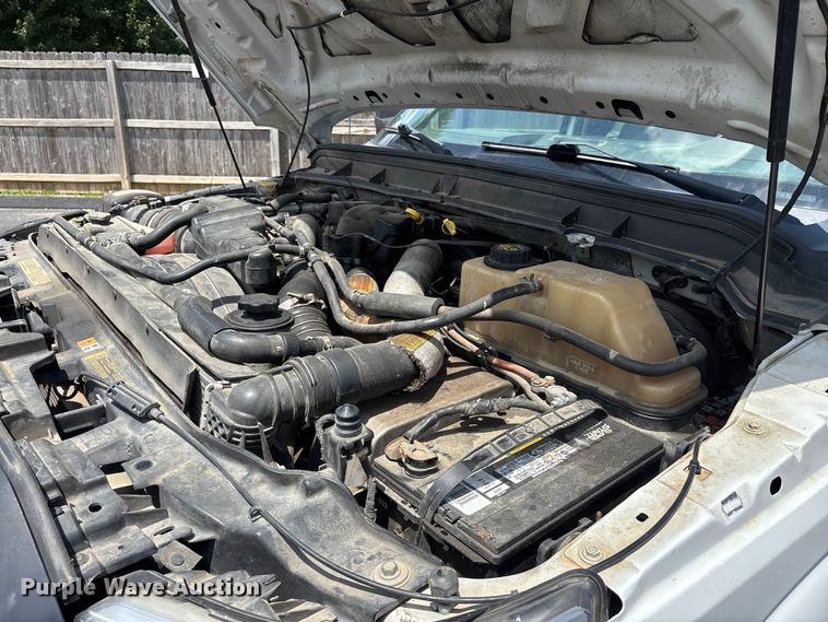 image for item FG0512 2012 Ford F250 Super Duty Crew Cab pickup truck