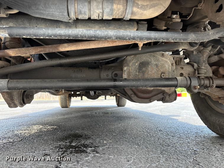 image for item FG0512 2012 Ford F250 Super Duty Crew Cab pickup truck