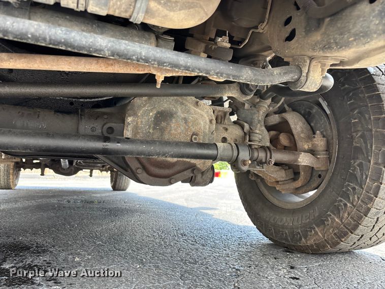 image for item FG0512 2012 Ford F250 Super Duty Crew Cab pickup truck