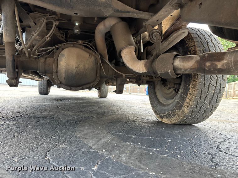 image for item FG0512 2012 Ford F250 Super Duty Crew Cab pickup truck