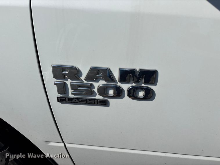 image for item FG0513 2019 RAM 1500 Crew Cab pickup truck