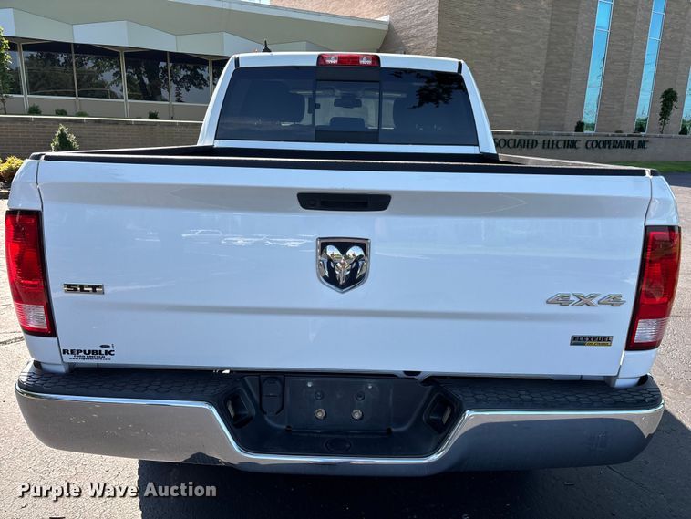 image for item FG0513 2019 RAM 1500 Crew Cab pickup truck