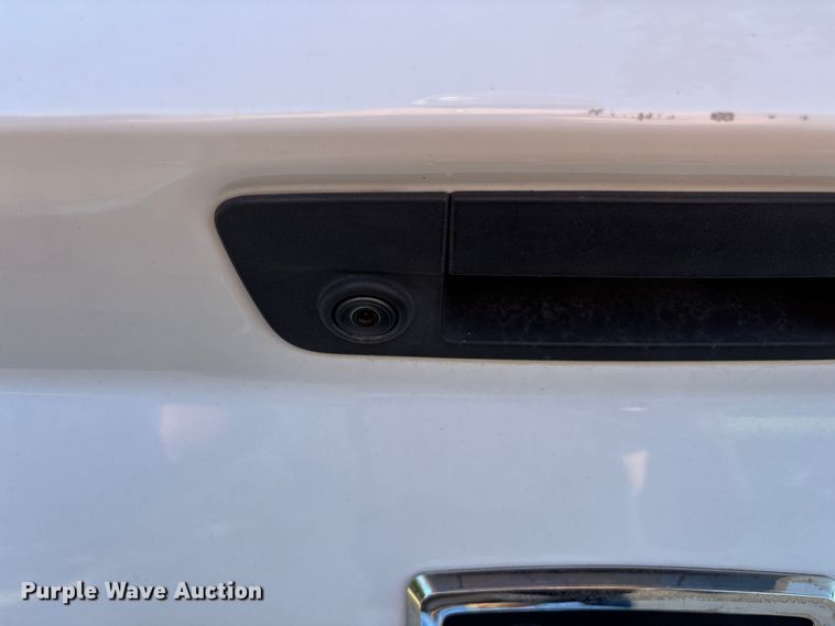 image for item FG0513 2019 RAM 1500 Crew Cab pickup truck
