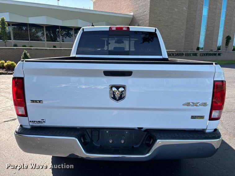 image for item FG0513 2019 RAM 1500 Crew Cab pickup truck