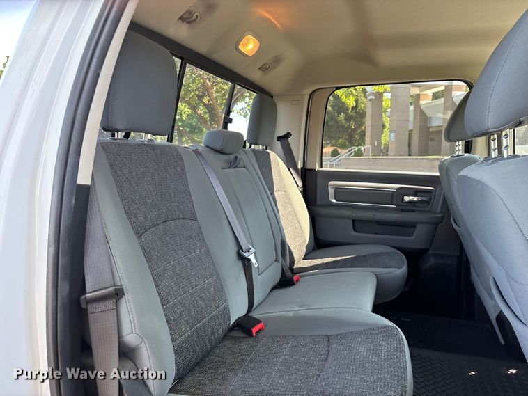 image for item FG0513 2019 RAM 1500 Crew Cab pickup truck