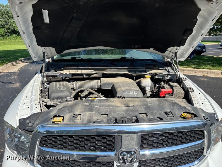 image for item FG0513 2019 RAM 1500 Crew Cab pickup truck