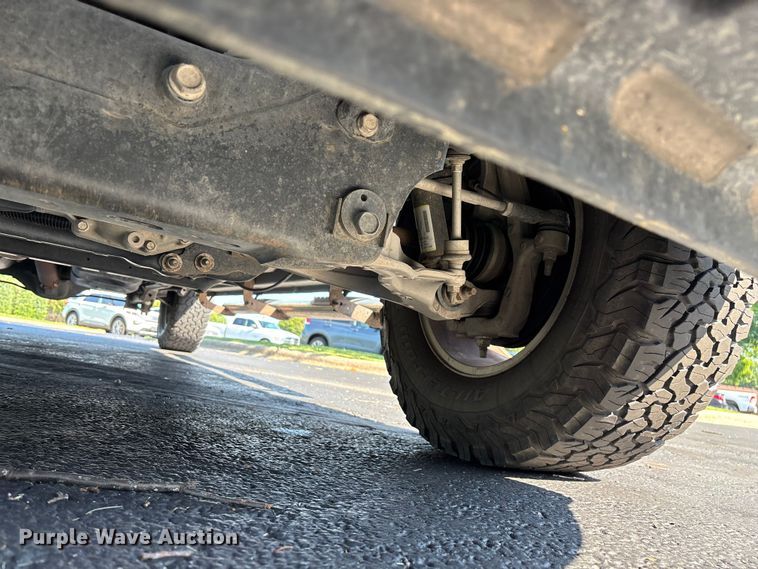 image for item FG0513 2019 RAM 1500 Crew Cab pickup truck
