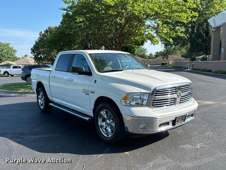 image for item FG0514 2019 RAM 1500 Crew Cab pickup truck