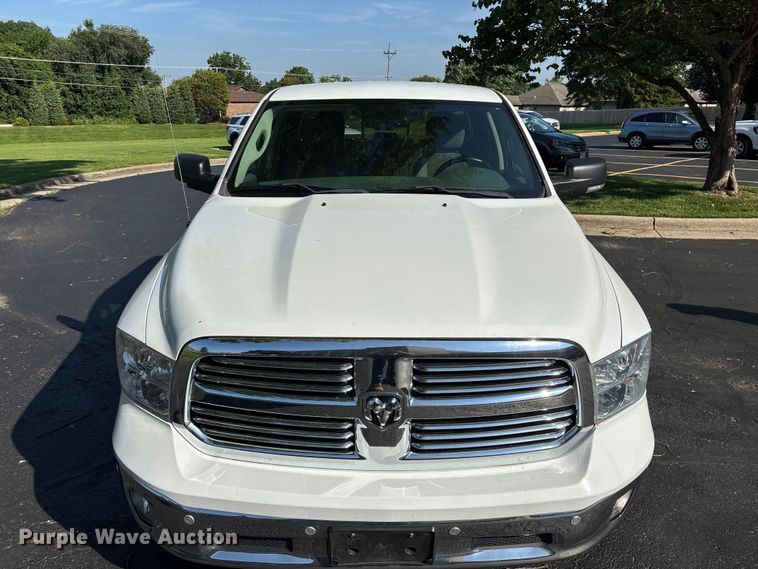 image for item FG0514 2019 RAM 1500 Crew Cab pickup truck