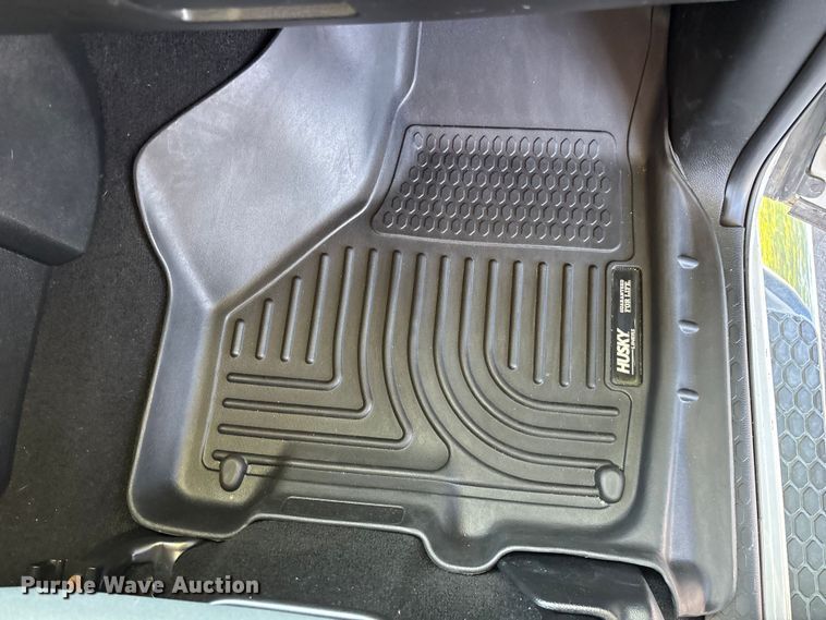 image for item FG0514 2019 RAM 1500 Crew Cab pickup truck