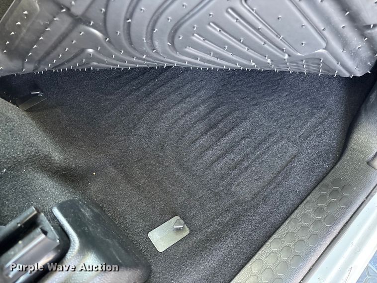 image for item FG0514 2019 RAM 1500 Crew Cab pickup truck