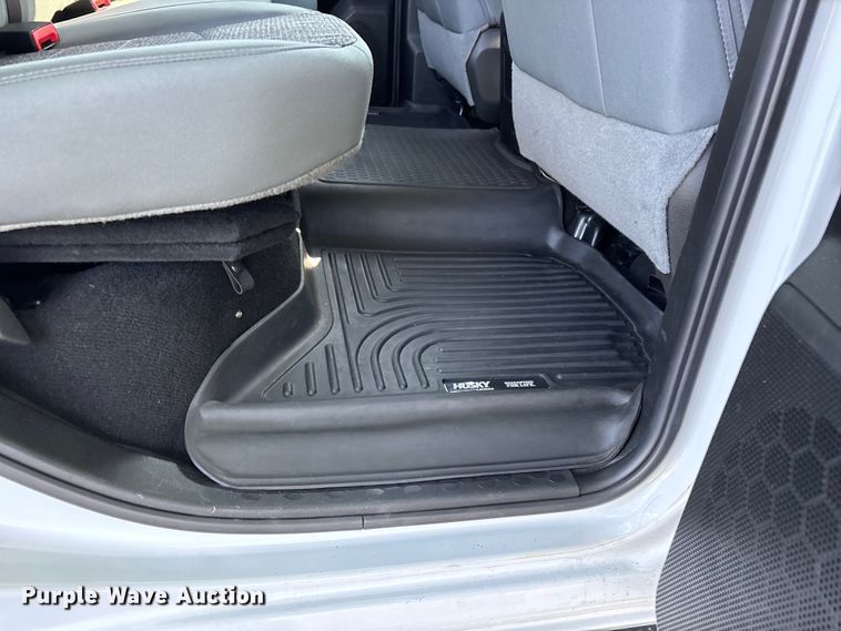 image for item FG0514 2019 RAM 1500 Crew Cab pickup truck