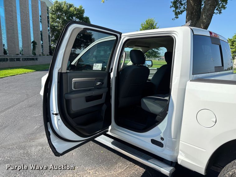 image for item FG0514 2019 RAM 1500 Crew Cab pickup truck