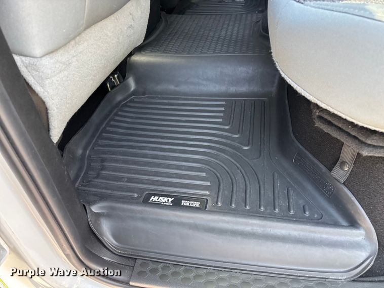 image for item FG0514 2019 RAM 1500 Crew Cab pickup truck