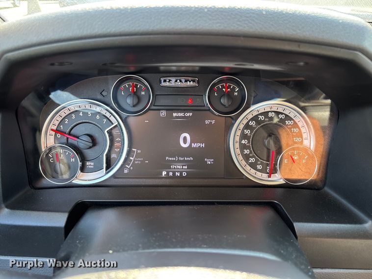 image for item FG0514 2019 RAM 1500 Crew Cab pickup truck