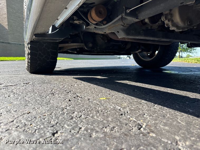 image for item FG0514 2019 RAM 1500 Crew Cab pickup truck