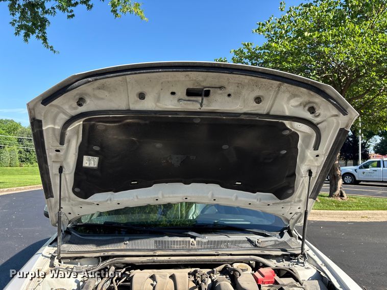 image for item FG0515 2019 Ford Taurus SEL 