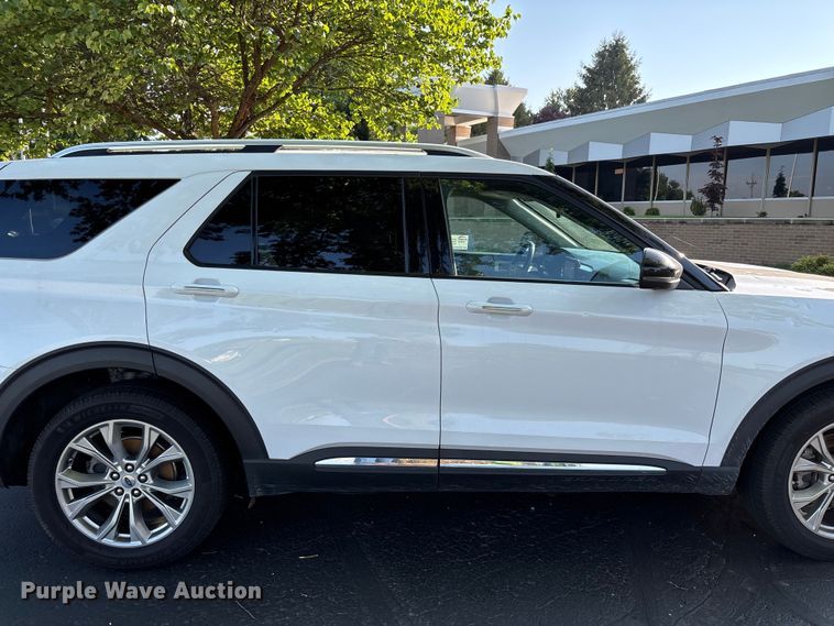 image for item FG0516 2021 Ford Explorer Limited SUV