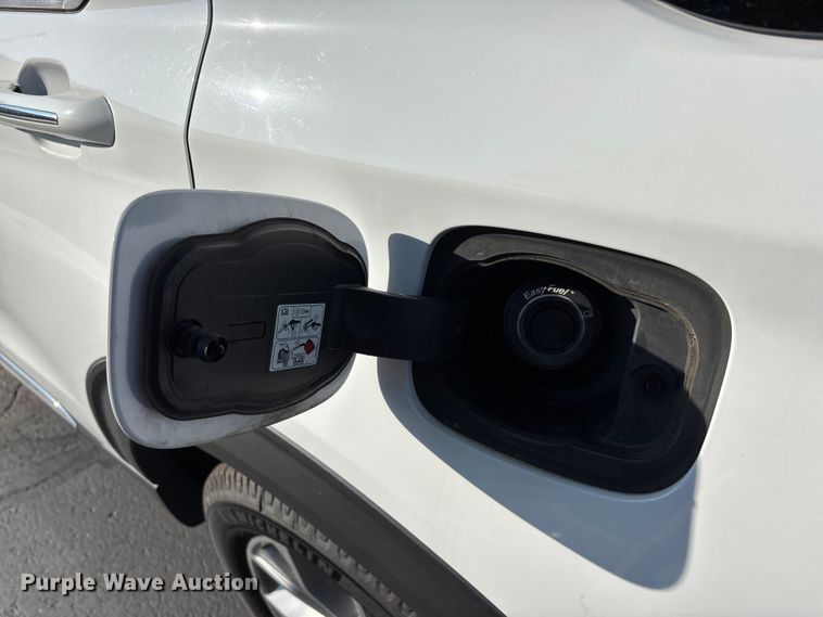 image for item FG0516 2021 Ford Explorer Limited SUV
