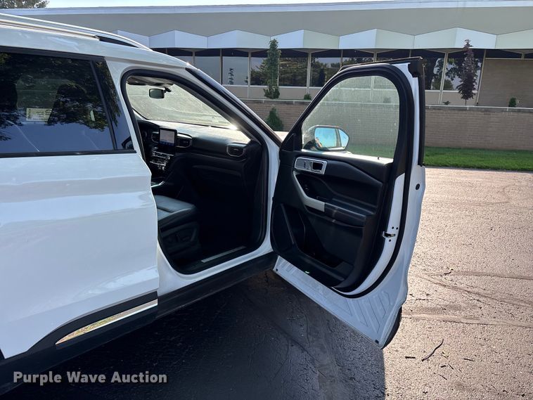 image for item FG0516 2021 Ford Explorer Limited SUV