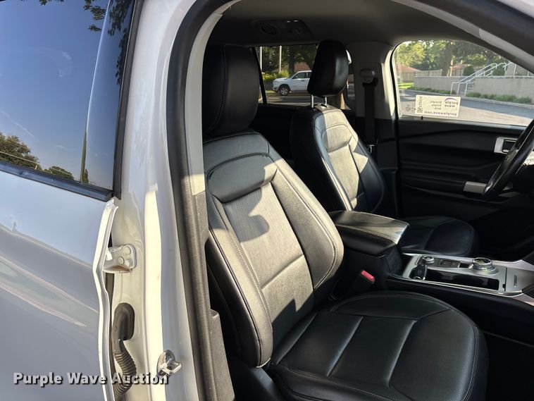 image for item FG0516 2021 Ford Explorer Limited SUV