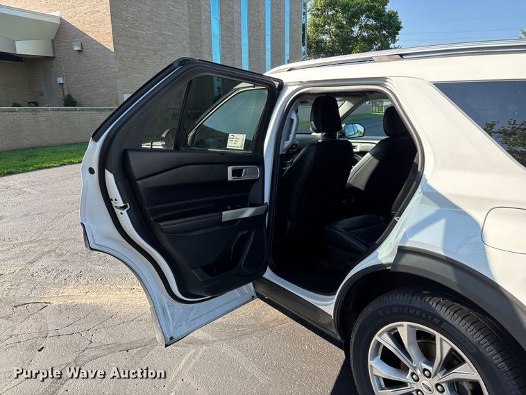 image for item FG0516 2021 Ford Explorer Limited SUV