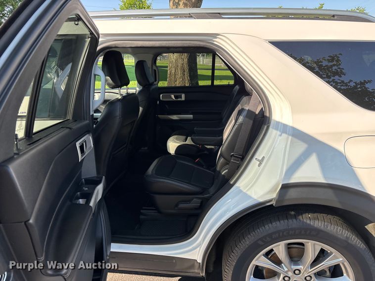image for item FG0516 2021 Ford Explorer Limited SUV