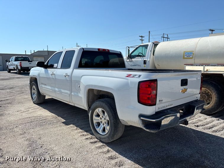 image for item FG0517 2015 Chevrolet Silverado 1500 Ext. Cab pickup truck cab and chassis