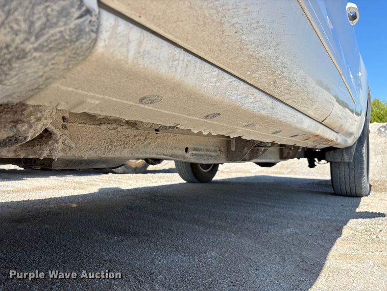 image for item FG0517 2015 Chevrolet Silverado 1500 Ext. Cab pickup truck cab and chassis