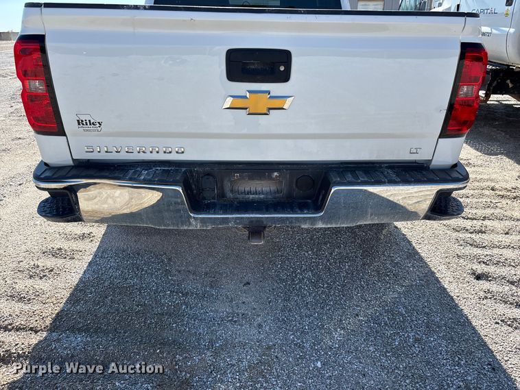image for item FG0517 2015 Chevrolet Silverado 1500 Ext. Cab pickup truck cab and chassis