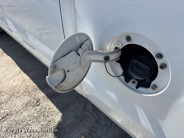 image for item FG0517 2015 Chevrolet Silverado 1500 Ext. Cab pickup truck cab and chassis