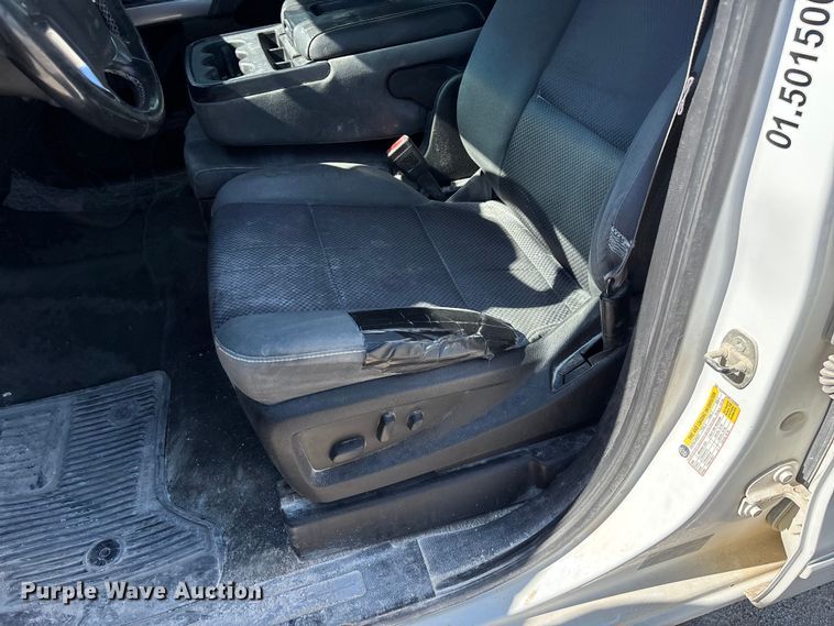 image for item FG0517 2015 Chevrolet Silverado 1500 Ext. Cab pickup truck cab and chassis