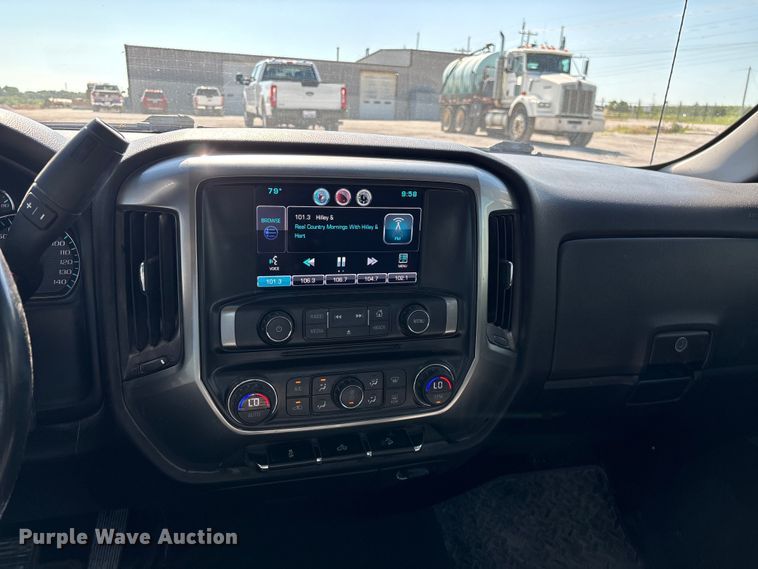 image for item FG0517 2015 Chevrolet Silverado 1500 Ext. Cab pickup truck cab and chassis