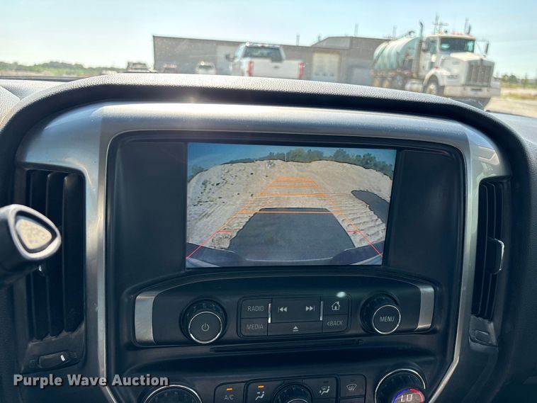 image for item FG0517 2015 Chevrolet Silverado 1500 Ext. Cab pickup truck cab and chassis