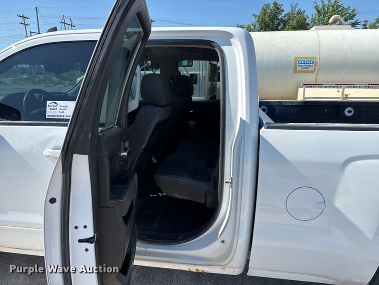 image for item FG0517 2015 Chevrolet Silverado 1500 Ext. Cab pickup truck cab and chassis