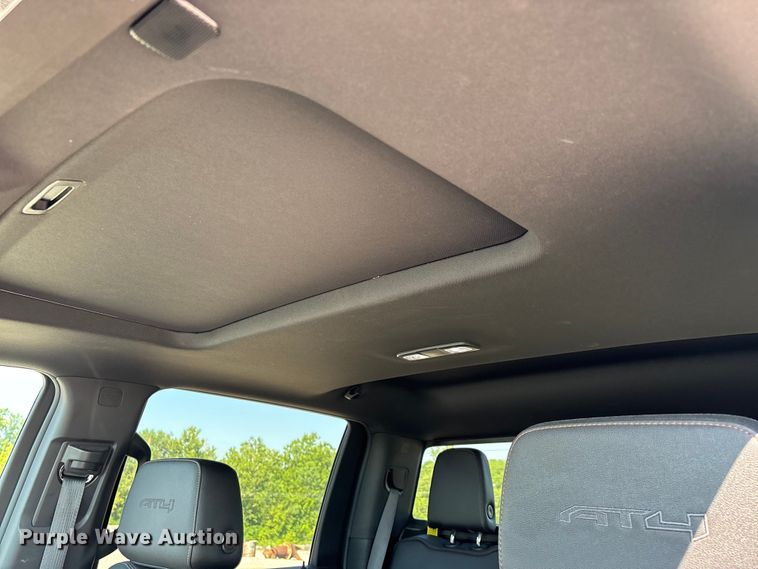 image for item FG0518 2023 GMC Sierra 3500HD Crew Cab pickup truck