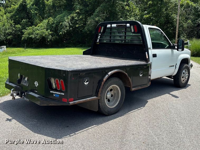 image for item FG0525 1997 Chevrolet Silverado 3500 flatbed pickup truck