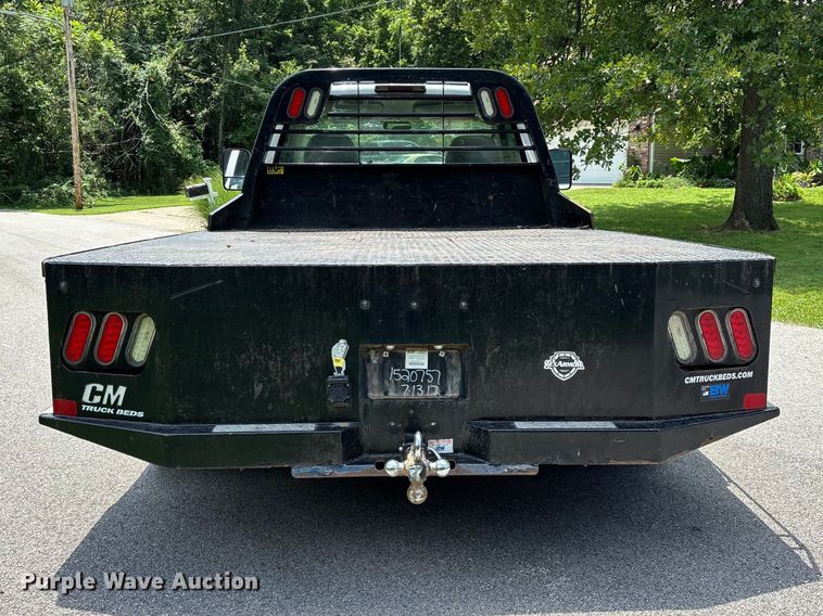image for item FG0525 1997 Chevrolet Silverado 3500 flatbed pickup truck