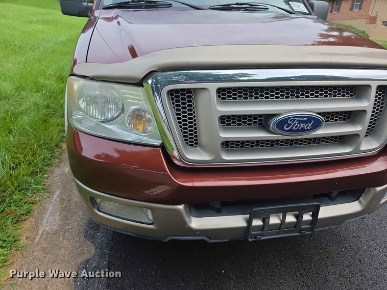 image for item FH6185 2005 Ford F150 Crew Cab pickup truck