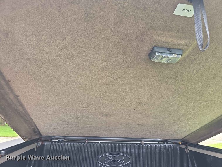 image for item FH6185 2005 Ford F150 Crew Cab pickup truck