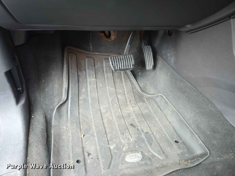 image for item FH6186 2017 Land Rover Discovery Sport SUV