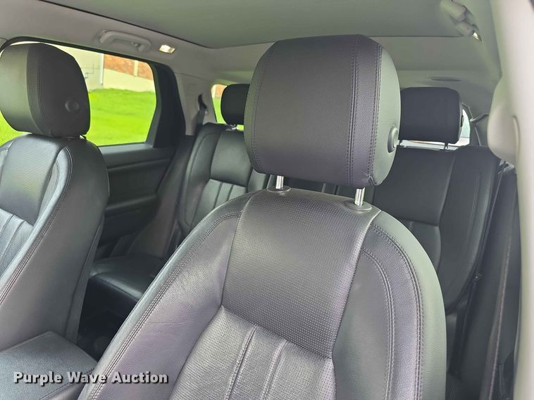 image for item FH6186 2017 Land Rover Discovery Sport SUV