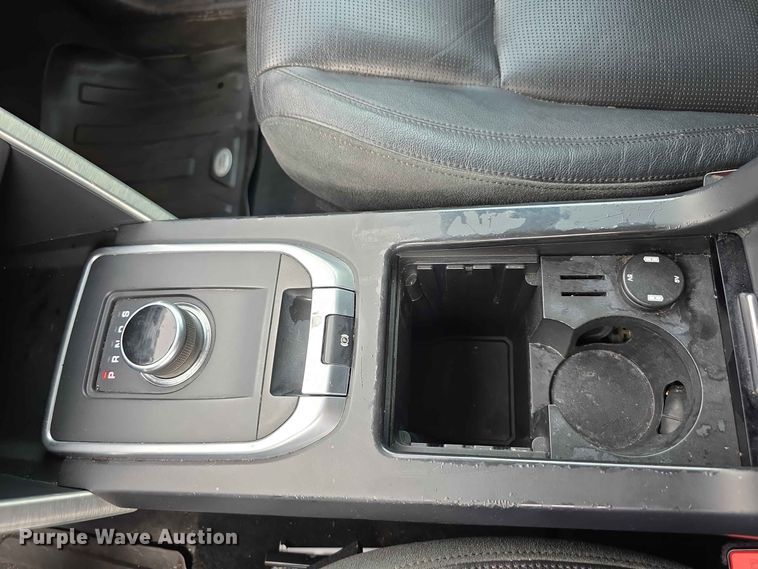 image for item FH6186 2017 Land Rover Discovery Sport SUV