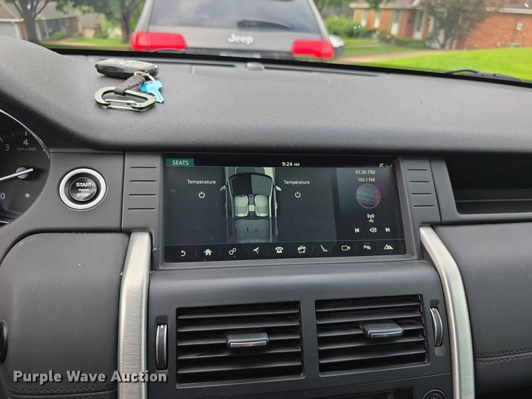 image for item FH6186 2017 Land Rover Discovery Sport SUV