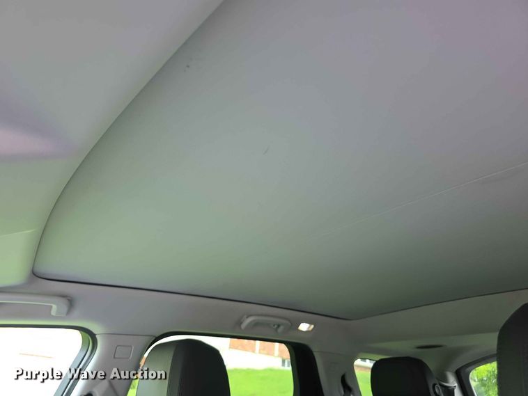 image for item FH6186 2017 Land Rover Discovery Sport SUV