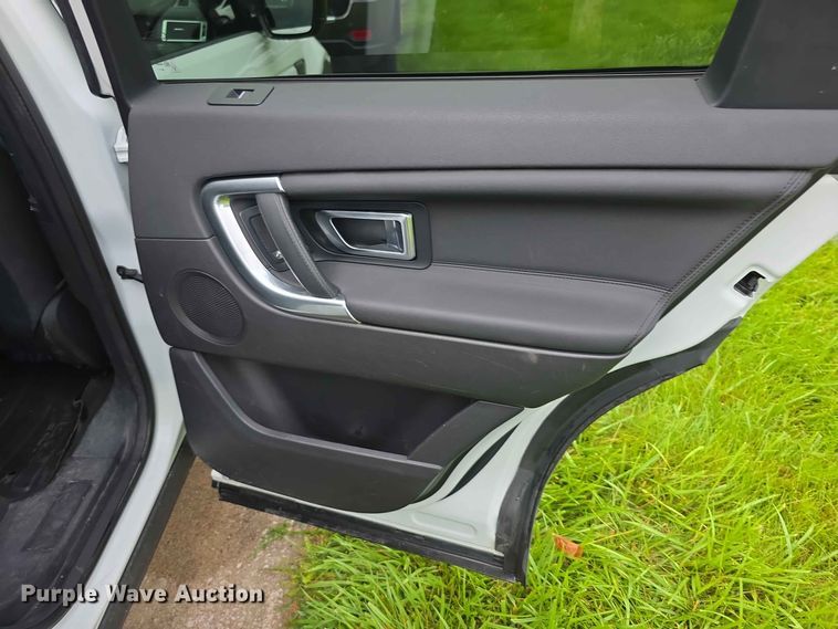 image for item FH6186 2017 Land Rover Discovery Sport SUV